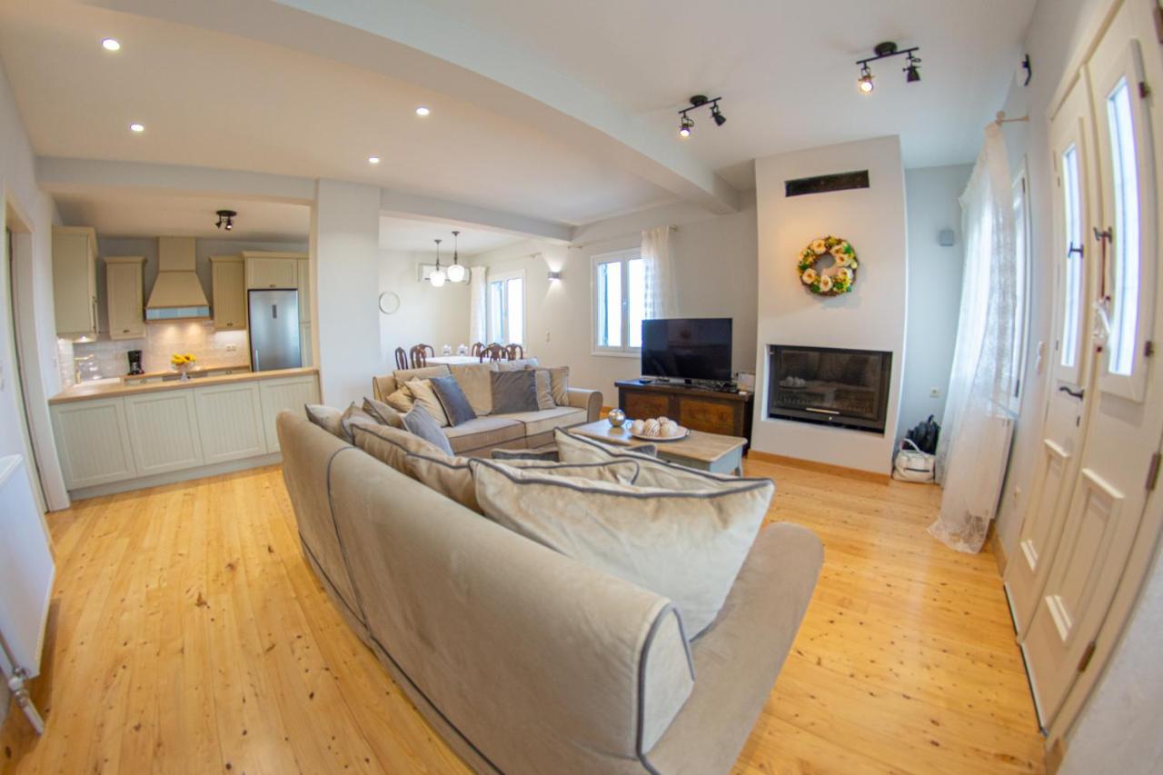 Villa Markezinis Lákones Exteriér fotografie